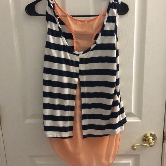 Tanktop - Picture 2 of 2